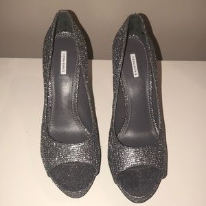 Never worn Vera Wang glitter heels